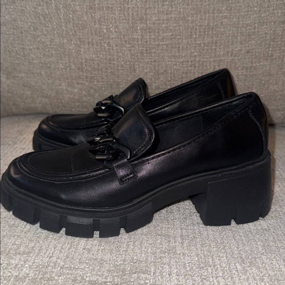 Steve Madden size 7.5 Hoxtonn Loafer Barbie Lug Sole Paris Black Chunky Grunge
